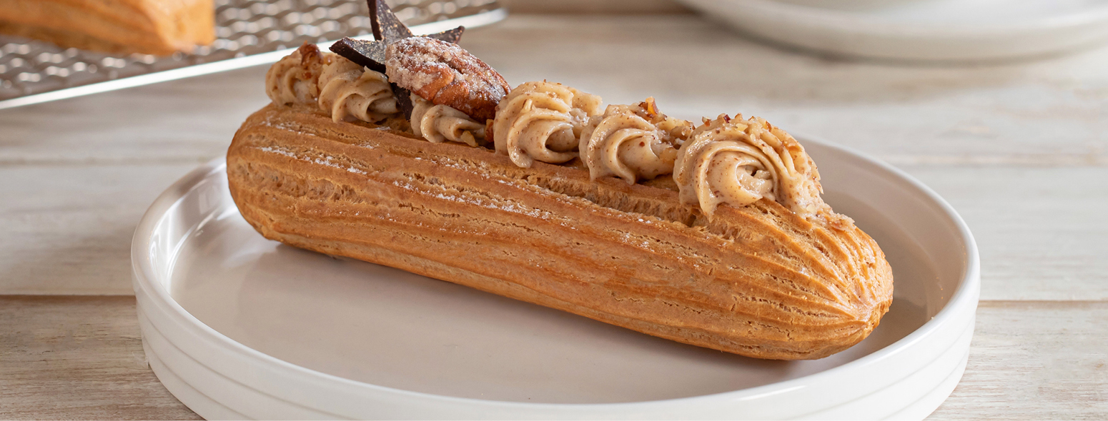 Pecan éclair 